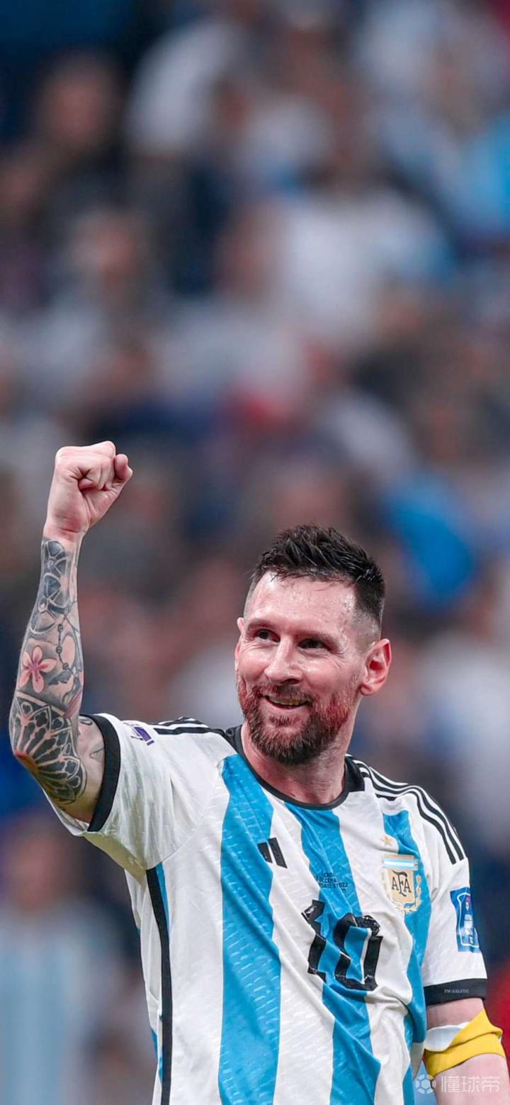 篮球火箭球队进攻端出现默契配合