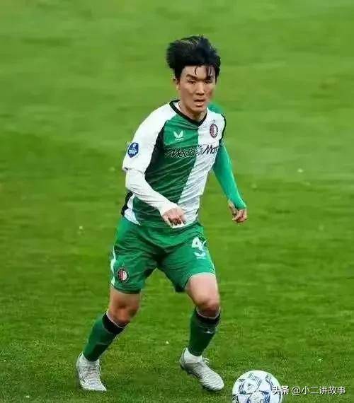 她曾在每一 她曾在每一