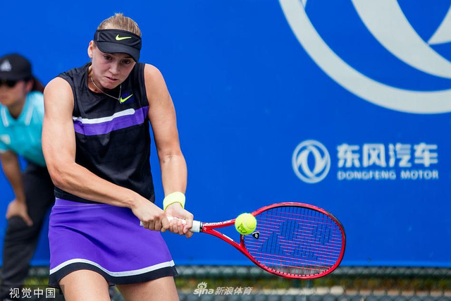 挺身而出 挺身而出